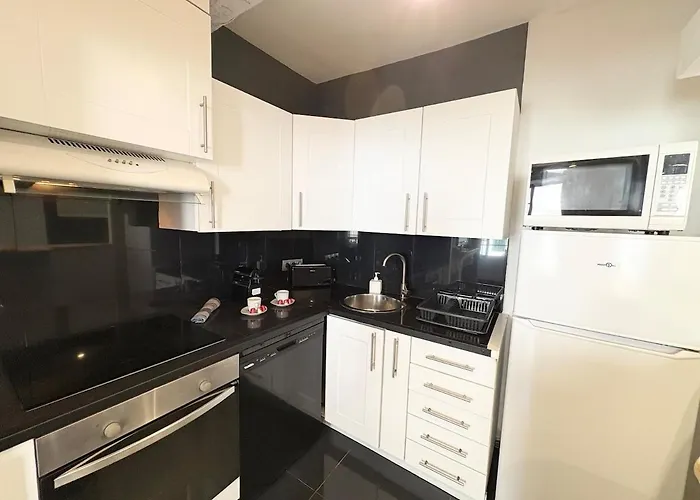 Veritable Cocon T3 Centre Historique * Sainte-Maxime